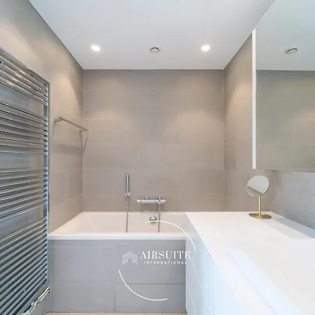 Luxury Trocadero Tranquility 1br By Airsuite *